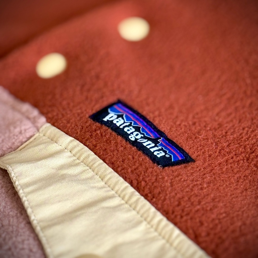 Brand New Patagonia 3/4 Snap Pull-Over - Picture 2 of 3
